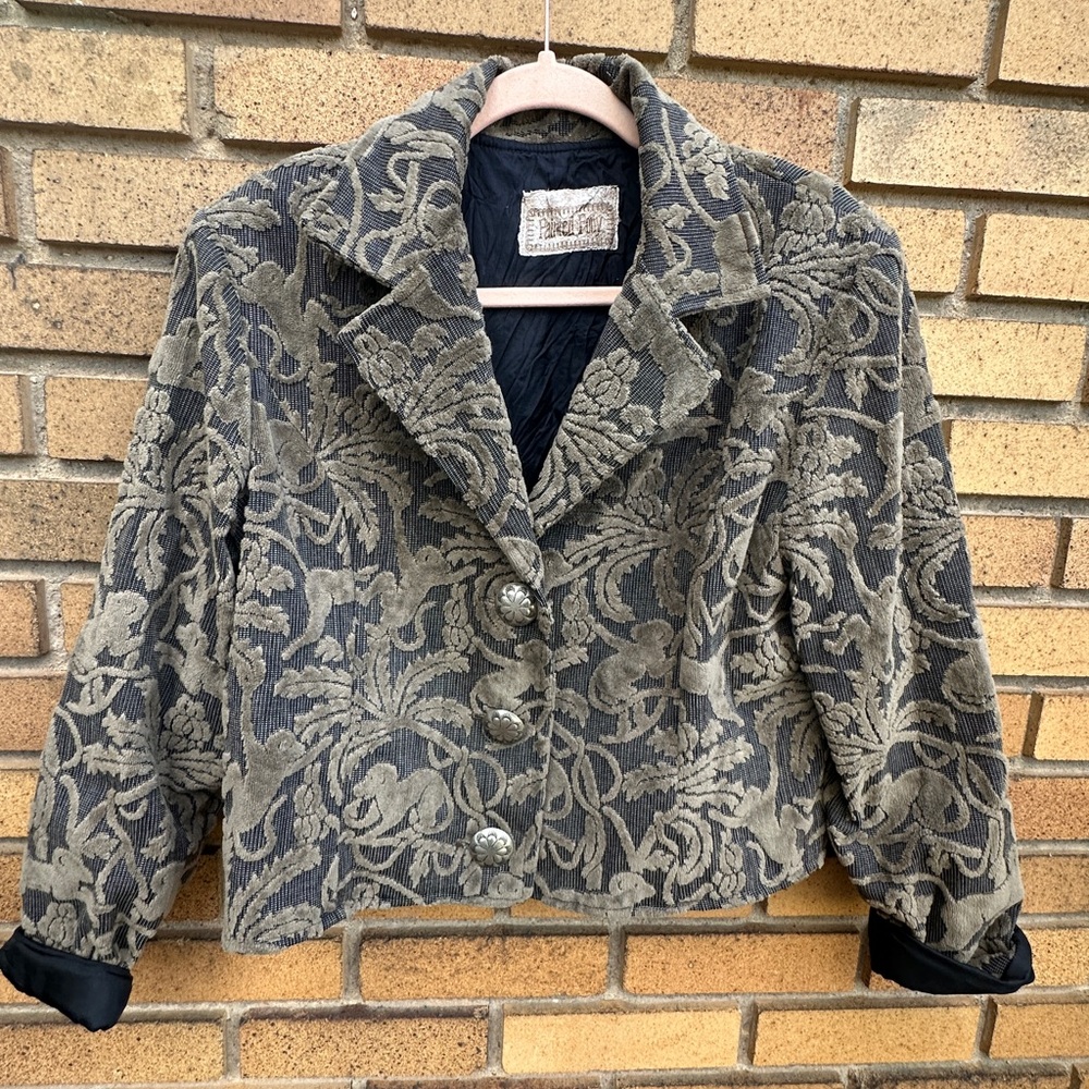Elegant Gray and Black Brocade Suit Jacket